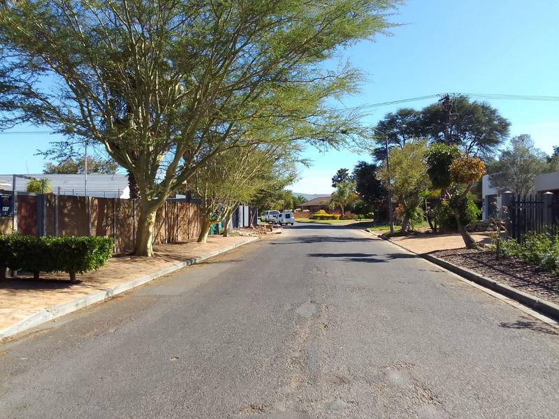 To Let 1 Bedroom Property for Rent in Durbanville Western Cape